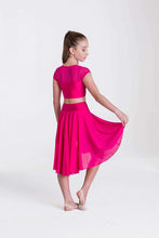 Load image into Gallery viewer, Studio 7 cropped sequins top in pink for dance costume
